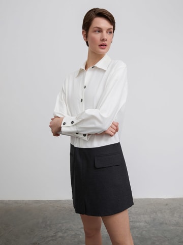 BGN Kleid in Weiß/ Schwarz