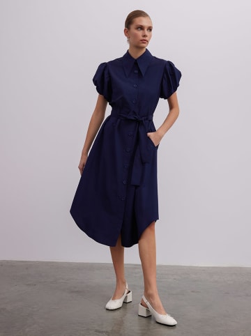 BGN Kleid in Dunkelblau