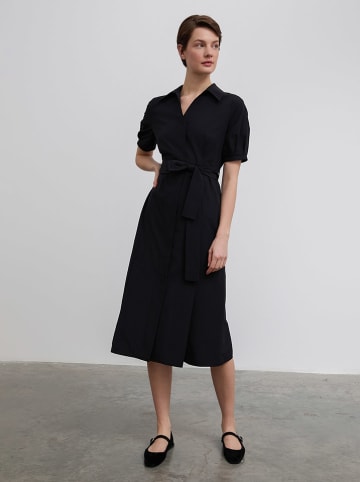 BGN Kleid in Schwarz