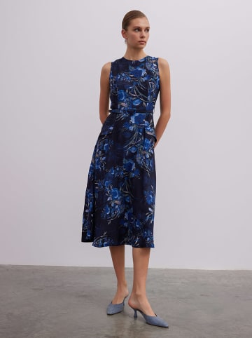 BGN Kleid in Dunkelblau
