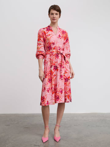 BGN Kleid in Rosa/ Rot