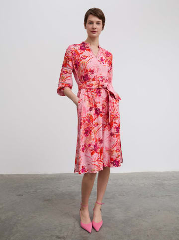 BGN Kleid in Rosa/ Rot