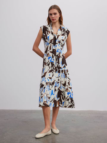 BGN Kleid in Creme/ Braun