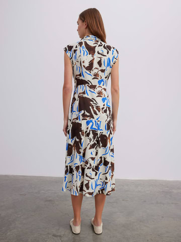 BGN Kleid in Creme/ Braun