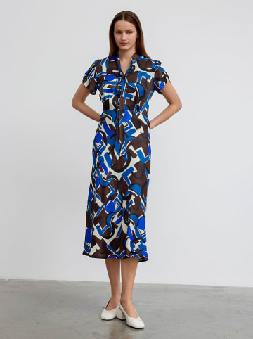BGN Kleid in Blau/ Braun/ Creme