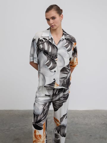 BGN Bluse in Schwarz/ Weiß