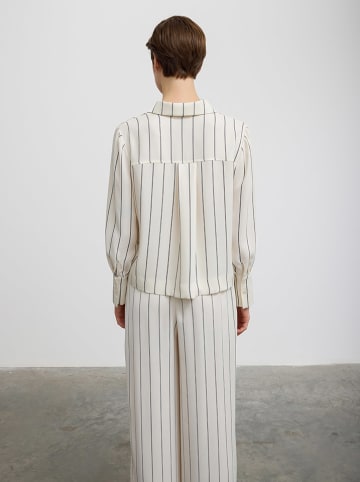 BGN Bluse in Creme/ Schwarz