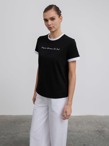 BGN Shirt in Schwarz