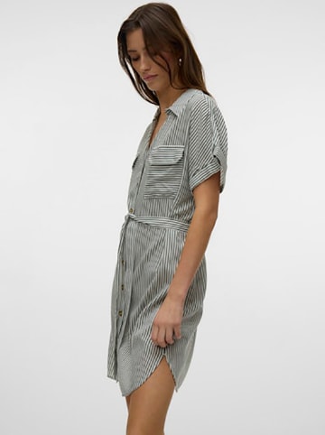 Vero Moda Sukienka w kolorze antracytowo-białym