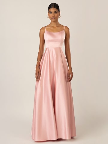 APART Kleid in Rosa