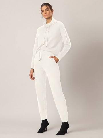 APART Spodnie w kolorze białym