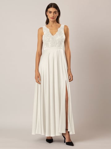 APART Kleid in Weiß