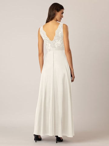 APART Kleid in Weiß