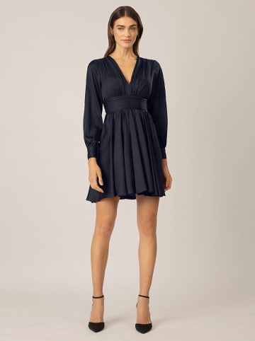 APART Kleid in Dunkelblau