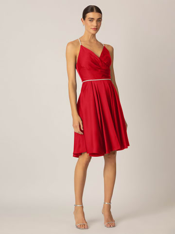APART Kleid in Rot