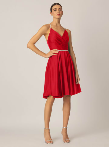 APART Kleid in Rot