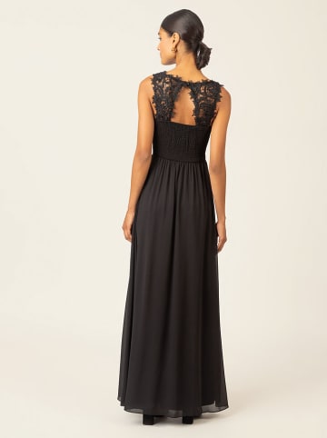 APART Kleid in Schwarz