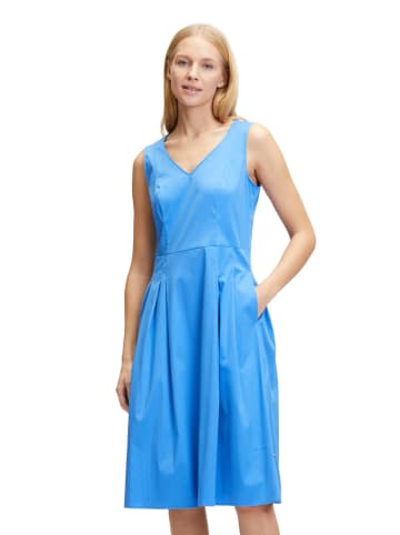 Vera Mont Kleid in Blau