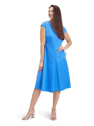 Vera Mont Kleid in Hellblau