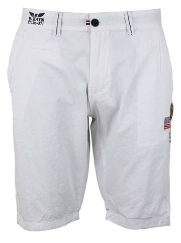 Peak Mountain Shorts in Weiß