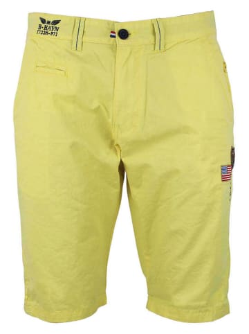 Peak Mountain Short geel