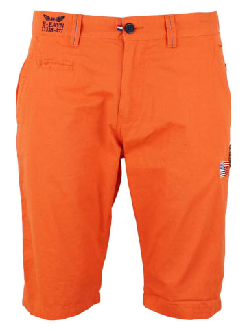 Peak Mountain Shorts in Orange