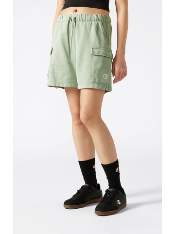 Champion Cargosweatshorts in Grün