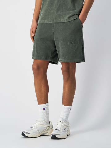 Champion Shorts in Khaki