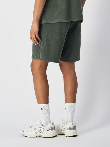 Champion Shorts in Khaki