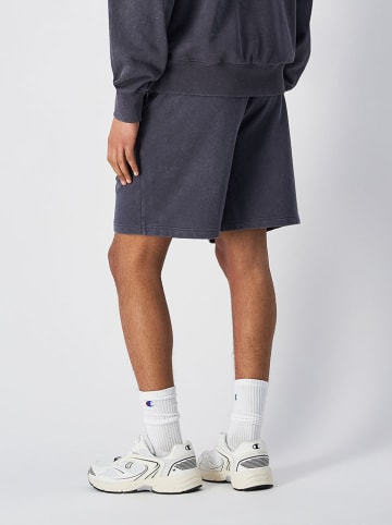 Champion Shorts in Anthrazit