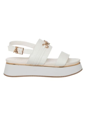 Patrizia Pepe Skórzane sandały w kolorze białym na obcasie