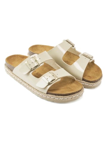 Mandel Pantoletten in Beige