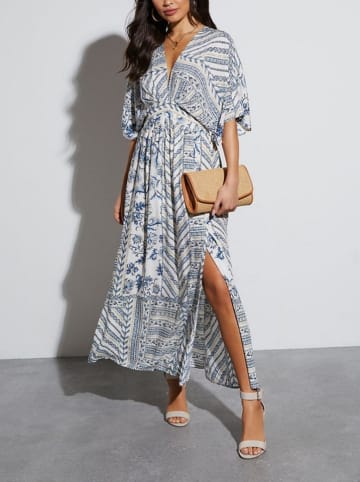 Milan Kiss Kleid in Weiß/ Blau