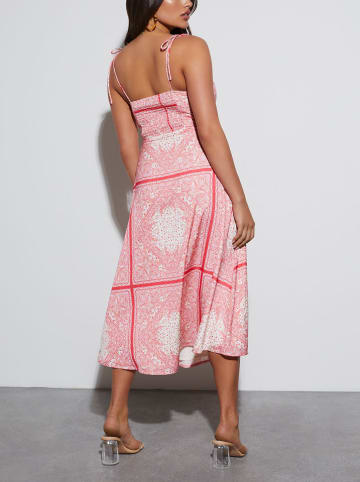 Milan Kiss Kleid in Rosa/ Creme