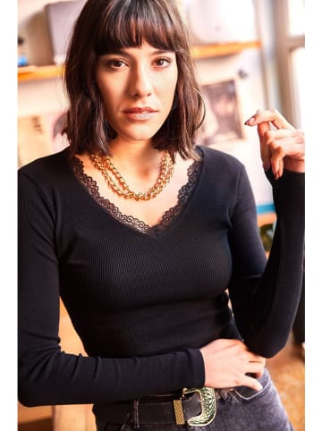 Olalook Longsleeve in Schwarz