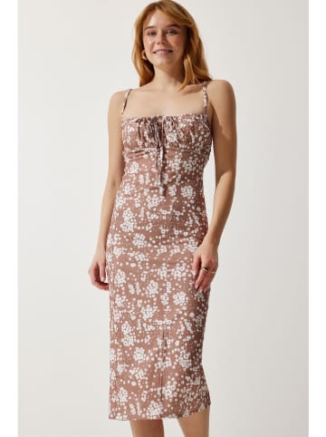 Happiness Istanbul Kleid in Beige/ Weiß