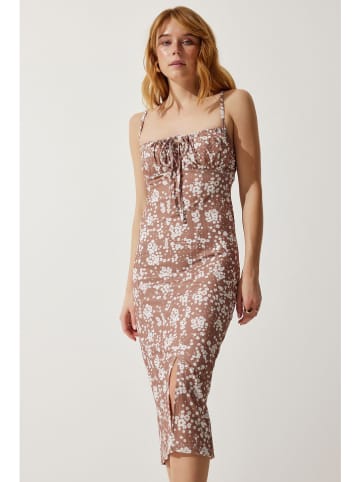 Happiness Istanbul Kleid in Beige/ Weiß