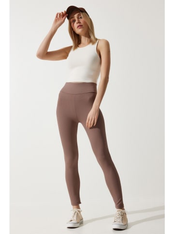 Happiness Istanbul Leggings in Braun