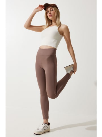 Happiness Istanbul Leggings in Braun