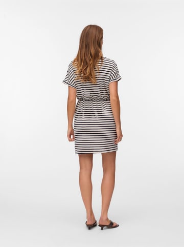 Vero Moda Kleid in Creme/ Dunkelblau