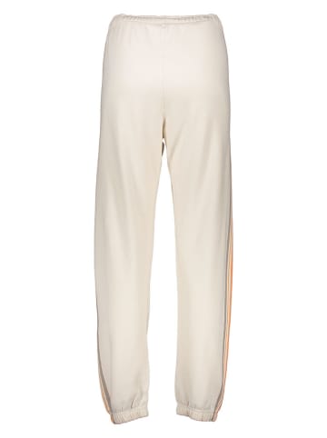 Juvia Sweathose in Creme