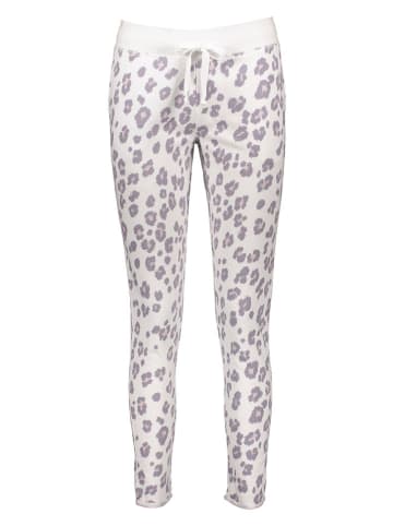Juvia Pyjama-Hose in Weiß/ Flieder