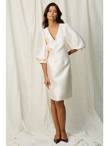 Joelle Kleid in Creme