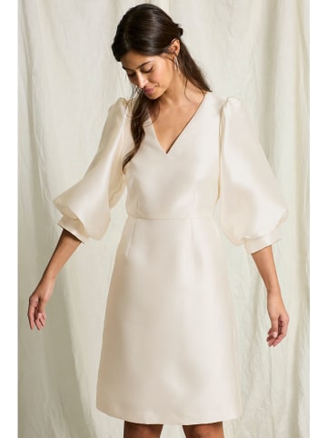 Joelle Kleid in Creme
