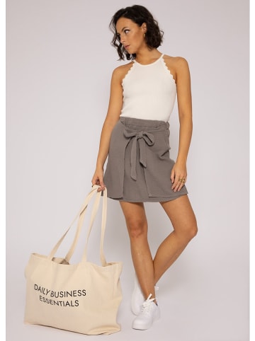 SASSYCLASSY Rock in Taupe