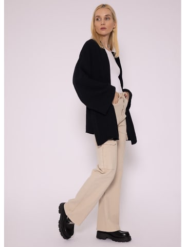 SASSYCLASSY Cardigan in Schwarz