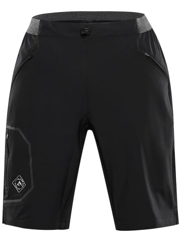 Alpine Pro Funktionsshorts "Zamb" in Schwarz