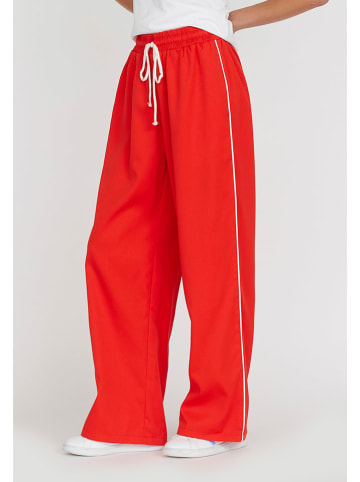 SisterS point Hose in Rot