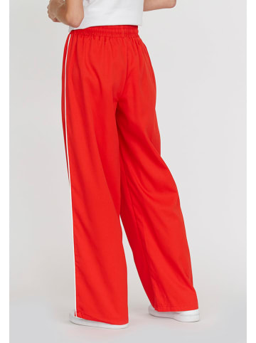 SisterS point Hose in Rot