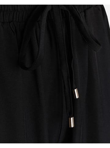 SisterS point Hose in Schwarz
